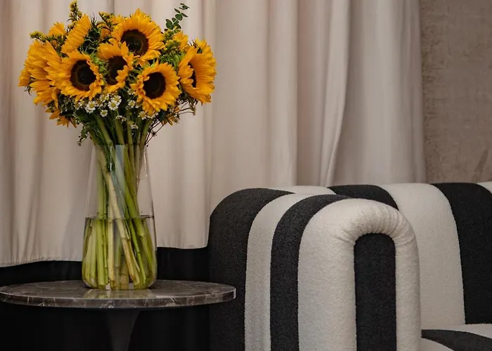 Gloria By Succeed Lizbona